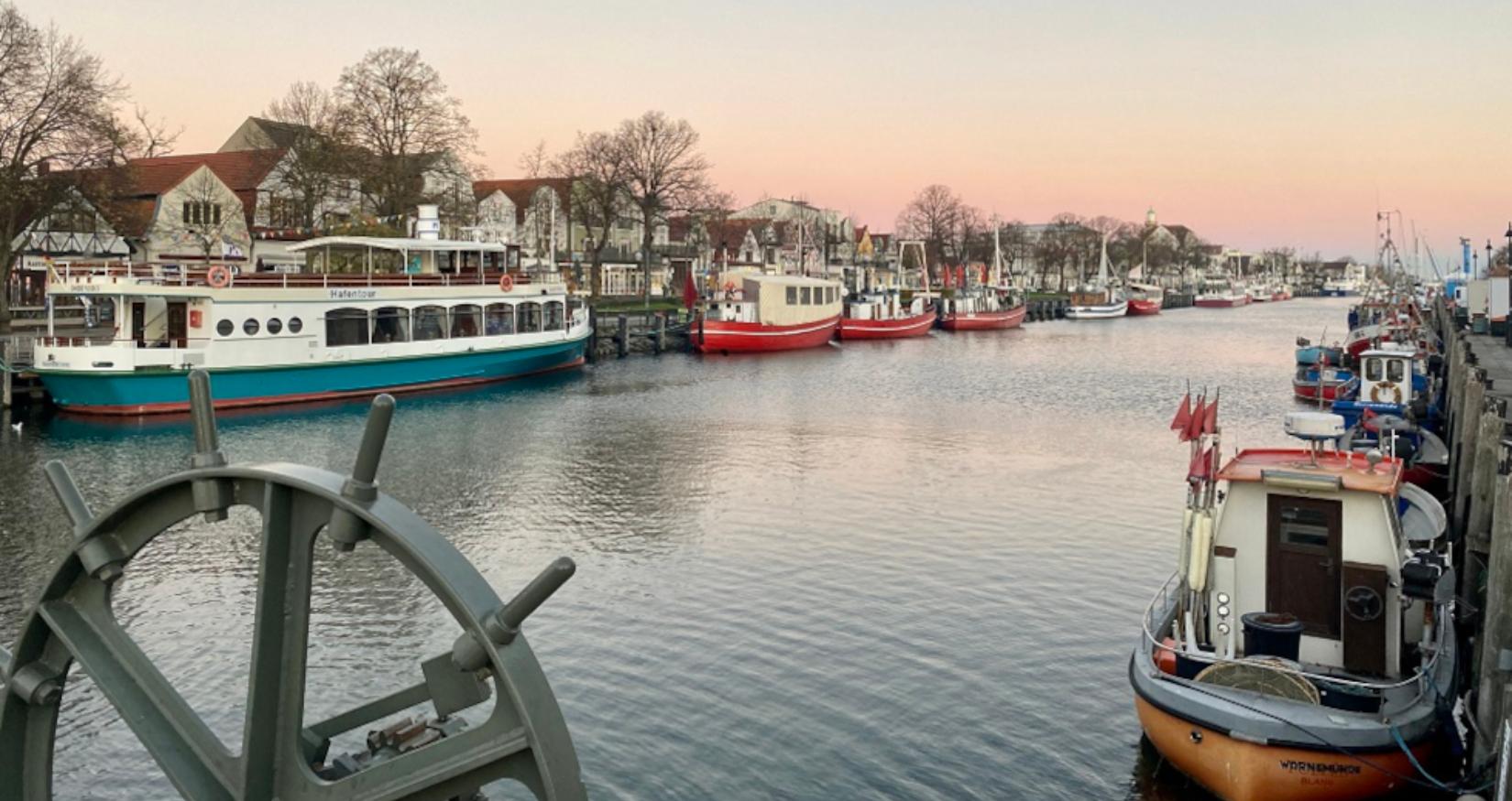 Der Alte Strom in Warnemünde © Hotel 